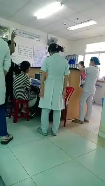 Preview for cac bac sy tich cuc lam viec shortsvideo 720 publer.io (1)