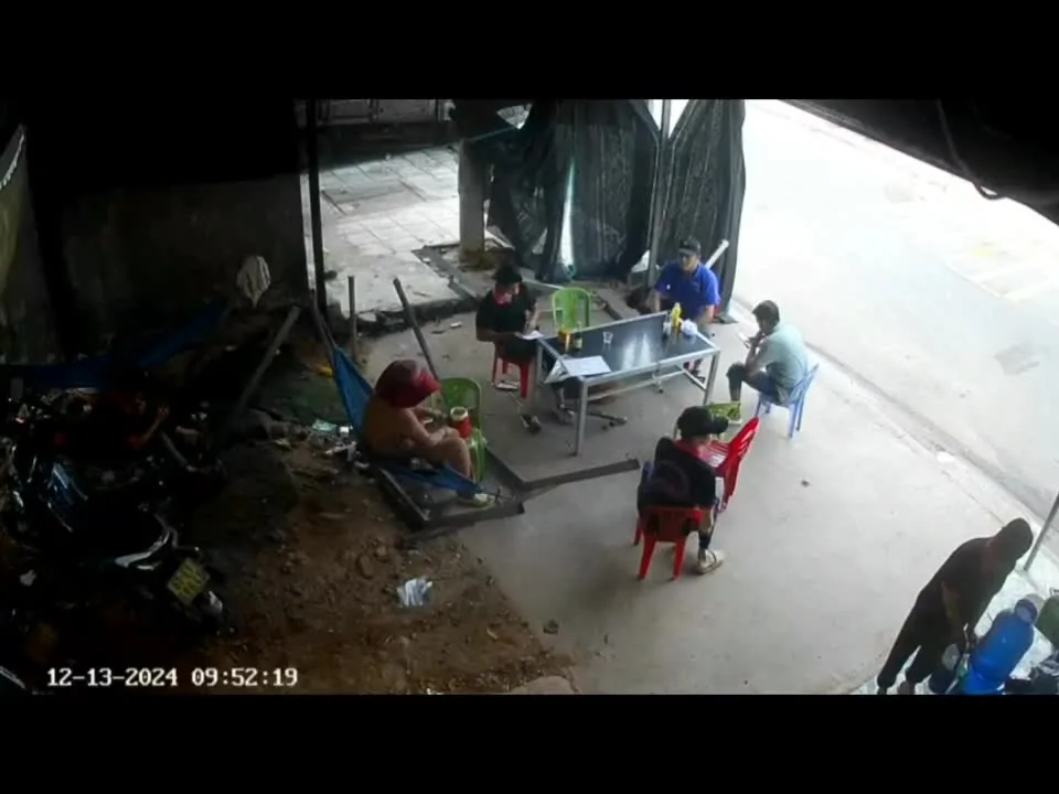 Preview for Dùng ống điếu chơi người ta trước nhưng lại bị “phản dame” rất nặng HHĐP